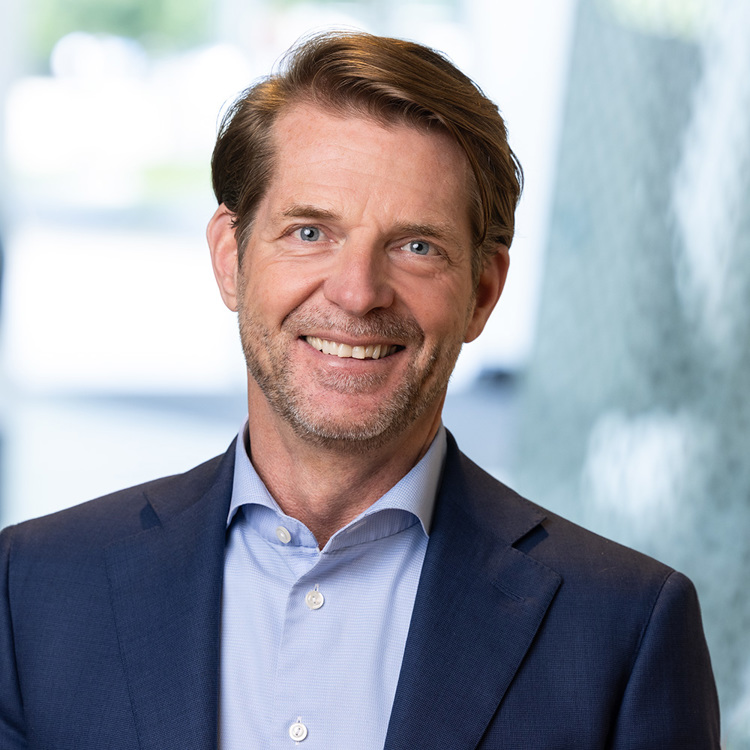 Click here to go to the newsoverview with a filter on Robbert van Dijk .